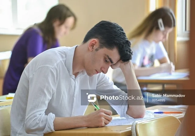 "Sanki hər kəs "necə qəliz sual hazırlaya bilərəm?" yarışına girir" - İmtahanlar niyə çətinləşdirilir?