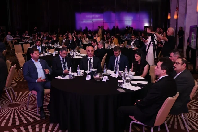 Azərbaycanın iqtisadi gələcəyi və enerji keçidi "Technovation by PMI" forumunda müzakirə olundu - FOTO