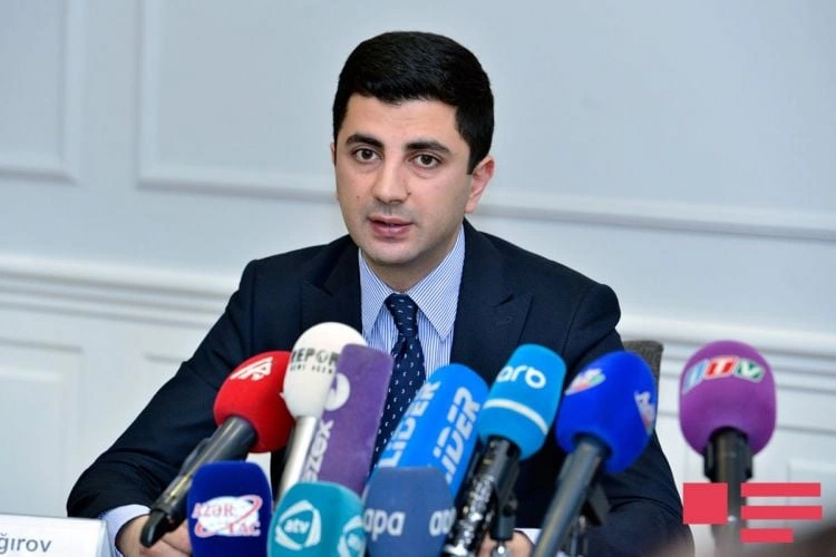 Şagirdlərin çantalarının yoxlanılması... - Sədr