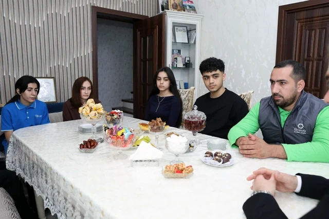 "PAŞA Holding" Qurban Bayramı münasibətilə şəhid övladlarına bayram sovqatları çatdırır