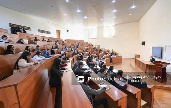 Tələbələrə ictimai nəqliyyatda güzəşt edilə bilər