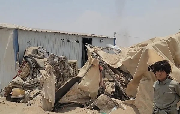 Husilər qaçqın düşərgəsinə raket zərbəsi endiriblər