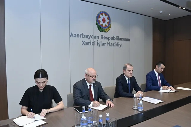Nazir Almaniyanın Azərbaycandakı yeni səfiri ilə nələri müzakirə edib? - FOTO