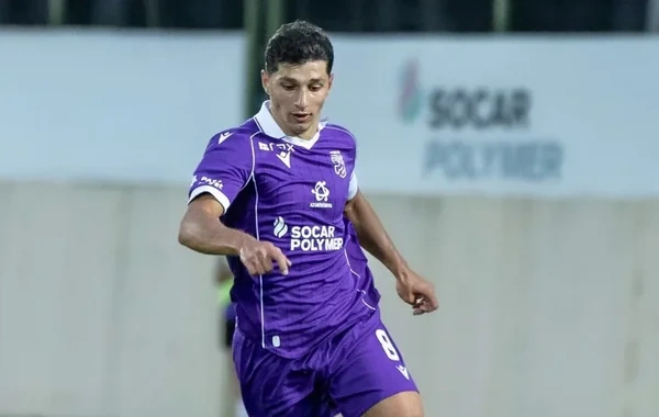 Qırmızı vərəqəyə görə özünə xəsarət yetirən futbolçuya AFFA-dan AĞIR CƏZA