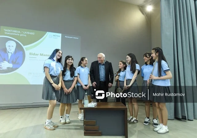 Eldar Mansurov: "Əvvəlcə mahnı yaz, sonra ciddi musiqilərinə baxarıq dedilər və mən küsdüm"