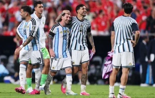 Argentina millisinin DÇ-dən kənarlaşdırılması üçün petisiya 10 milyon imza topladı