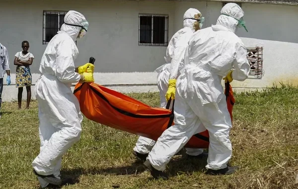 Konqoda Ebola qurbanlarının sayı artır: Qorxunc xəstəlik beş regiona yayılıb