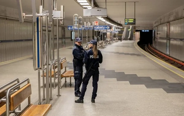 Varşava metrosunda potensial müharibə hazırlıqlarına başlanılıb