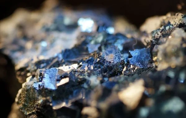 Rusiyada qızıldan bahalı mineral tapıldı