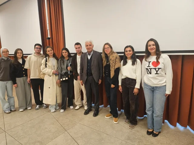 Azərbaycanlı professor Çingiz Abdullayev Türkiyə universitetlərində kitablarını təqdim edib - Foto
