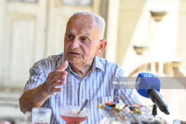 Vamiq Məmmədəliyev: "Erməni kamançaçı Boris pişik siçanı güdən kimi məni qabaqlamaq istəyirdi, imkan vermirdim" - FOTO