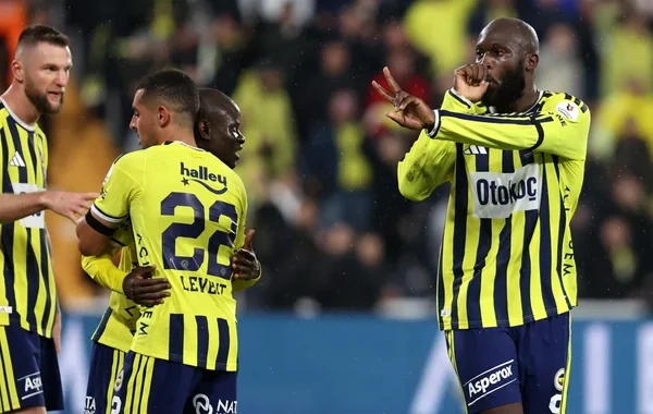 "Fənərbağça" - "Alanyaspor" matçında böyükhesablı qələbə: Lukaku ilk qolunu vurdu - Video