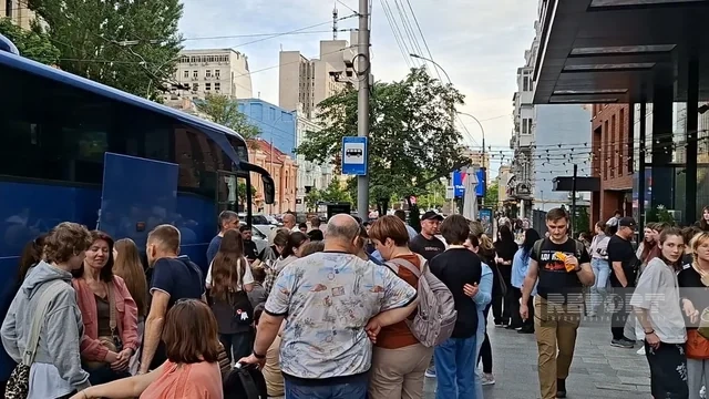 Ukraynalı uşaqların növbəti qrupu reabilitasiya üçün Azərbaycana yola salınıb