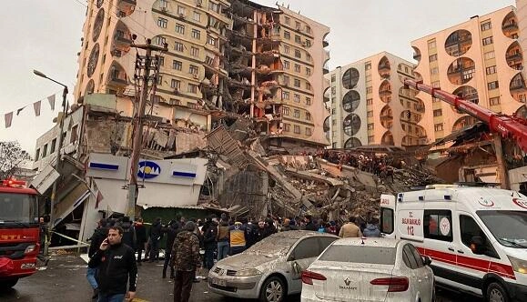 Türkiyə səhəri güclü zəlzələ ilə açdı