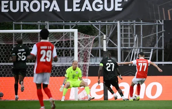 UEFA Avropa Liqası: 1/4 finala yüksələn ilk komanda bəlli oldu