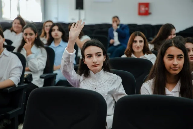 Lənkəranda qızlar üçün "Yango Azerbaijan" təhsil proqramına start verilib: "Future Skills Academy - Lankaran"