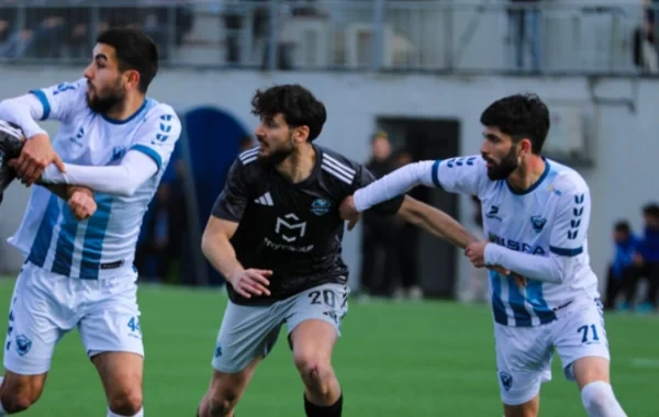 Azərbaycan çempionatında həkim və məşqçi hakimi təhqir etdilər