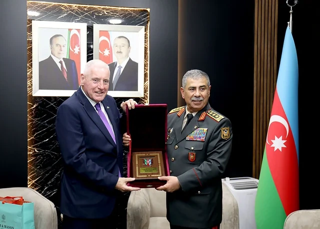 Azərbaycan, Böyük Britaniya və Slovakiya arasında müdafiə əməkdaşlığı müzakirə edildi - Foto