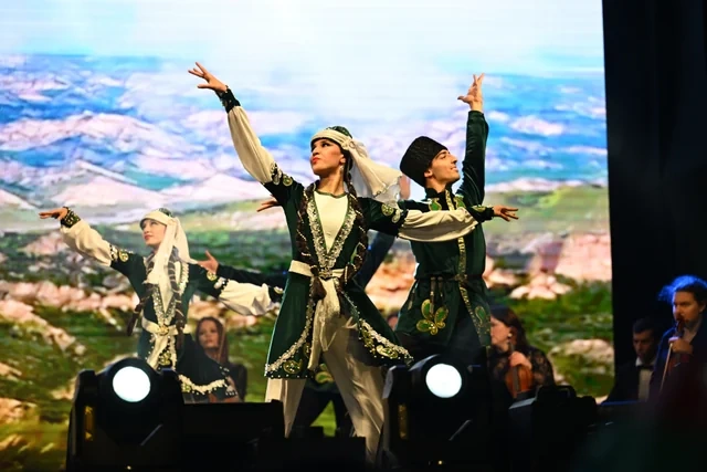 Bakıda Milli Qurtuluş Gününə həsr olunan bayram konserti keçirilib - VİDEO
