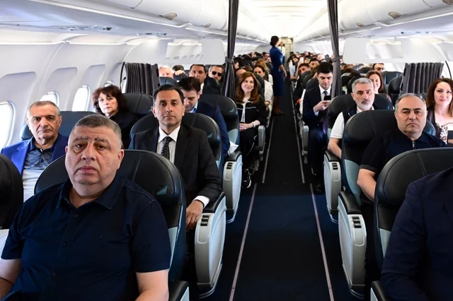 Aşqabad Azərbaycan mədəniyyətini qarşılayır - FOTO
