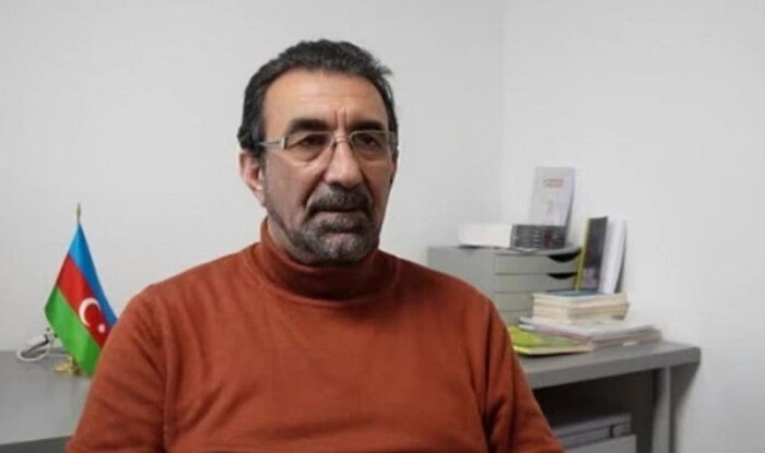Qənimət Zahidovun məhkəməsi: ittiham aktı elan edildi