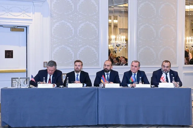 TRIPP Azərbaycanla Naxçıvanı necə birləşdirəcək? - Nazir DETALLARI AÇIQLADI - FOTO