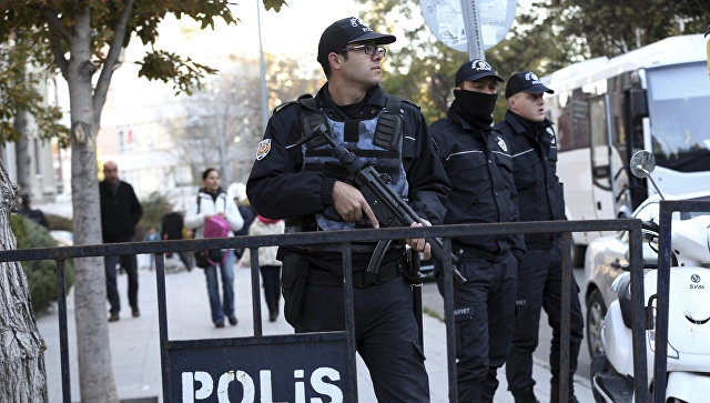 Polis 10 ildir bu qadını axtarırdı, sərhəddə tutuldu - Foto