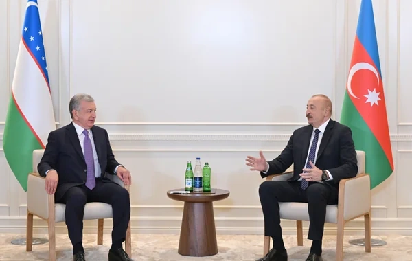 İlham Əliyev Şavkat Mirziyoyev ilə görüşüb - Foto