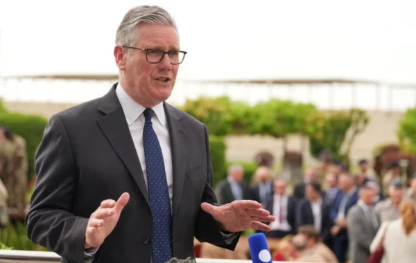 Starmer: "İrandakı müharibə britaniyalıların bəzi vərdişlərini dəyişdirə bilər"