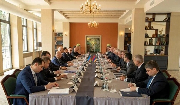 Bakı və İrəvan delimitasiya üzrə layihələri razılaşdırdı