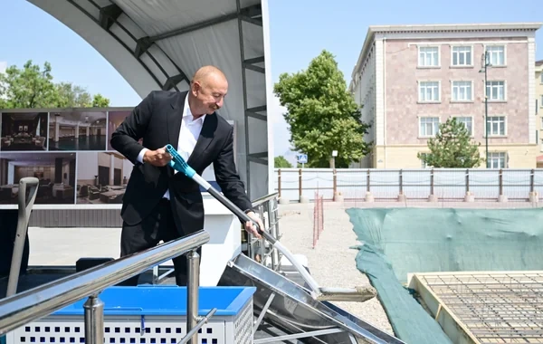 "Naxçıvan" Mehmanxana Kompleksinin təməli qoyulub - FOTO