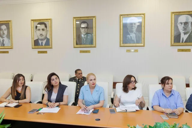 Azərbaycan Tibb Universitetinin Rektoryanı Şurasının növbəti iclası keçirilib - FOTO