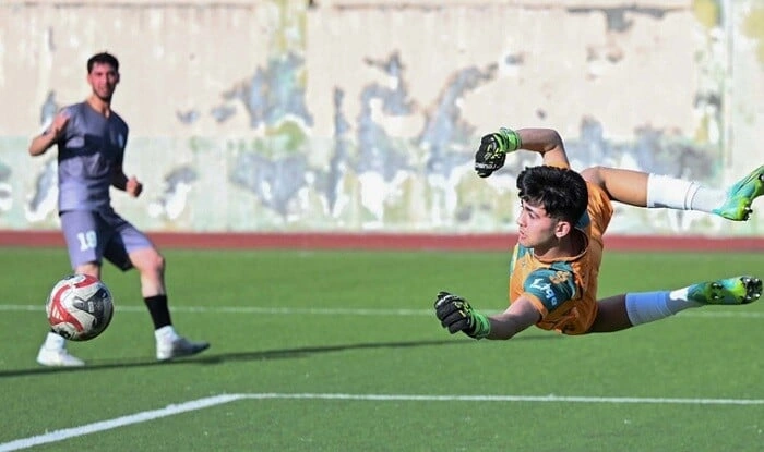 Azərbaycanda komanda meydana iki qapıçı ilə çıxdı