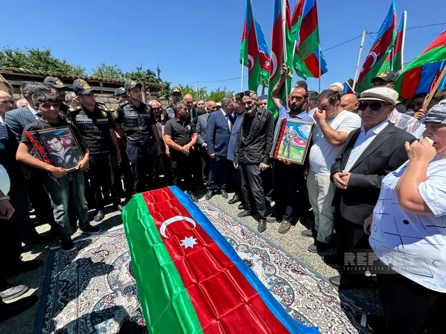 Goranboyda itkin-şəhid Rauf Əhmədov dəfn olunub - FOTO