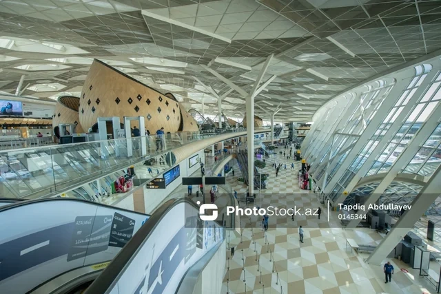 Azərbaycanın əsas "hava qapısı": Heydər Əliyev Beynəlxalq Aeroportunun strateji rolu - FOTOREPORTAJ
