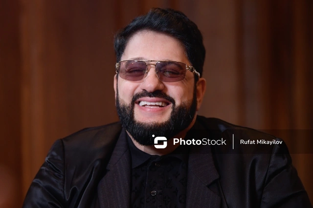 Dünyaşöhrətli tenor Yusif Eyvazov: "Dağılmış teatrda tamaşaçı tərbiyə etmək olmaz"