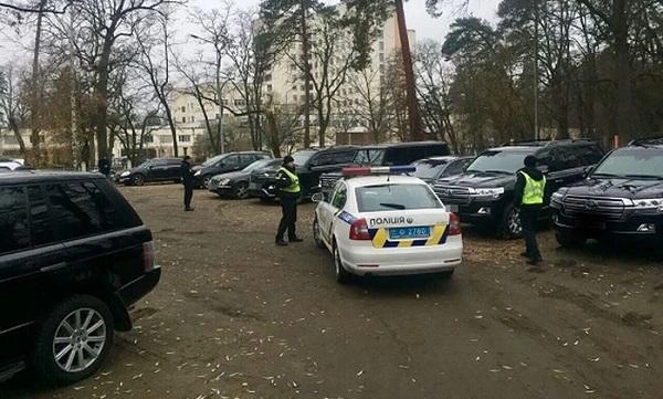 Ukraynada anomal hava şəraiti: Ölənlər var