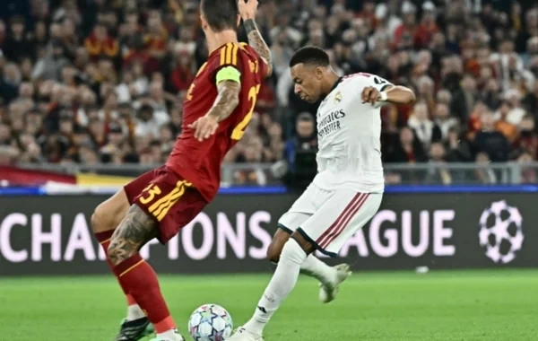 "Real Madrid" "Roma"nı səfərdə geridönüşlə məğlub etdi - Video