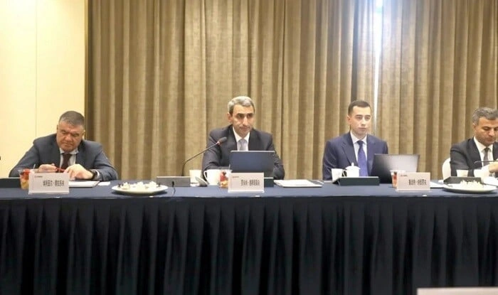 Çindən yeni yük və sərnişin lokomotivləri alınır