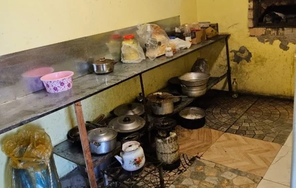 Beyləqanda antisanitar vəziyyətdə olan kafe bağlandı - FOTO
