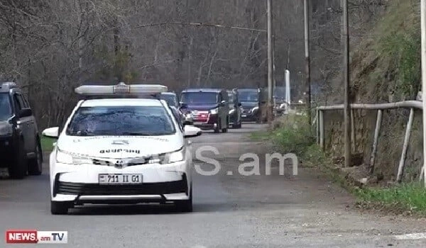 Şahin Mustafayevin karvanı Ağverəni tərk etdi - Video
