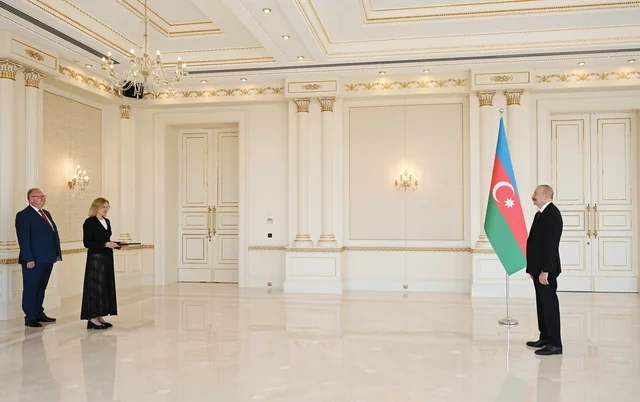 Prezident Estoniyanın ölkəmizə yeni təyin olunmuş səfirini qəbul edib - FOTO