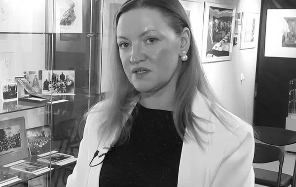 Leninin nəslindən olan Yelena Ulyanova öldü
