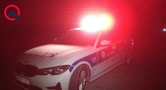 Bərdədə "Chevrolet" beton arakəsməyə çırpıldı: Sərnişin yaralandı - FOTO