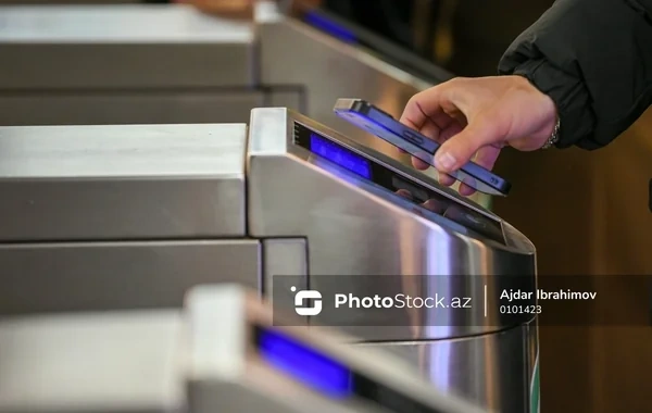 Bir milyondan çox "Kapital Bank" müştərisi ictimai nəqliyyatda NFC ödənişlərdən istifadə edir