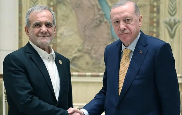 Pezeşkian Türkiyəyə raket hücumunun araşdırılması üçün birgə komissiya yaratmağa hazır olduğunu bildirib