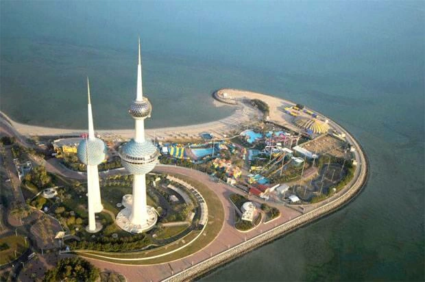 Küveyt aeroportu fəaliyyətini bərpa edir