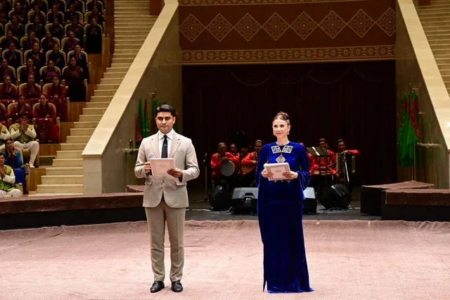 Azərbaycan və Türkmənistan Dövlət Rəqs ansambllarının birgə konserti keçirilib - FOTO