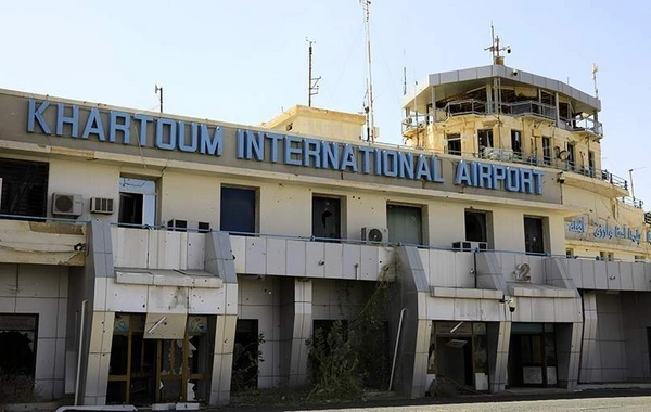 Sudanın hava limanına son üç ildə ilk dəfə mülki təyyarə eniş edib