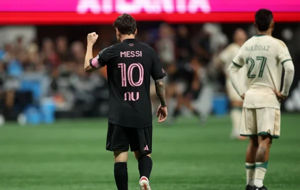Messi dubl etdi, "İnter Mayami" qalib gəldi - Video